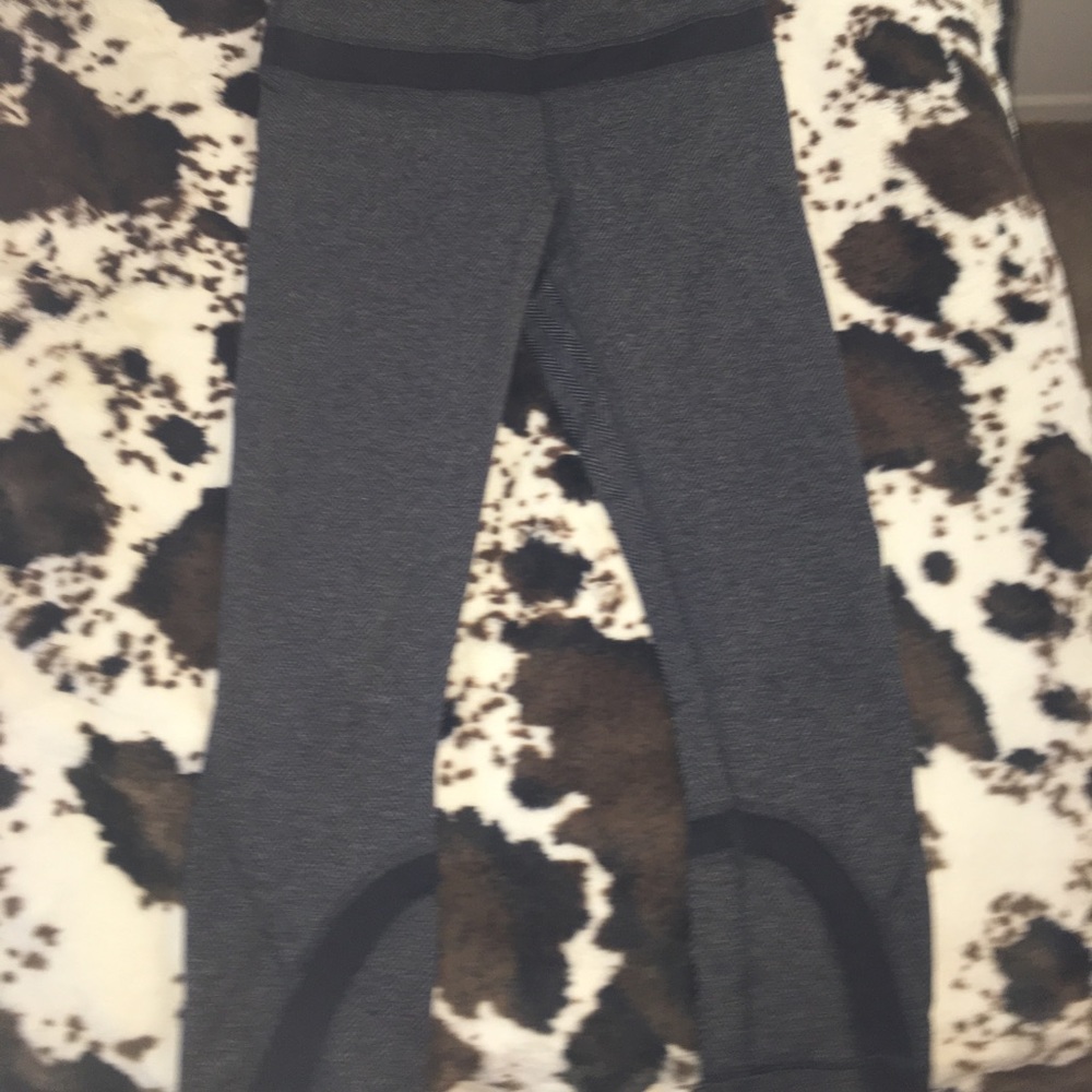 Lululemon: Inspire Crop II